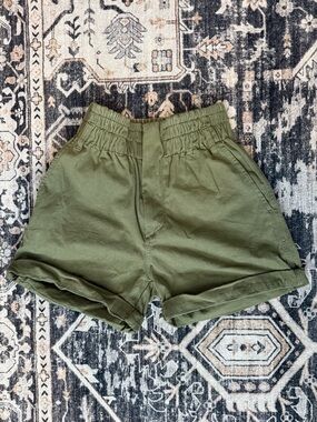 Ragdoll LA Surplus Short Army Green Elastic Waist Shorts // Medium